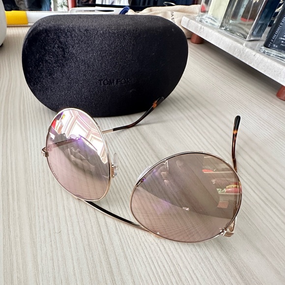 TOM FORD Sunglasses - Picture 2 of 10
